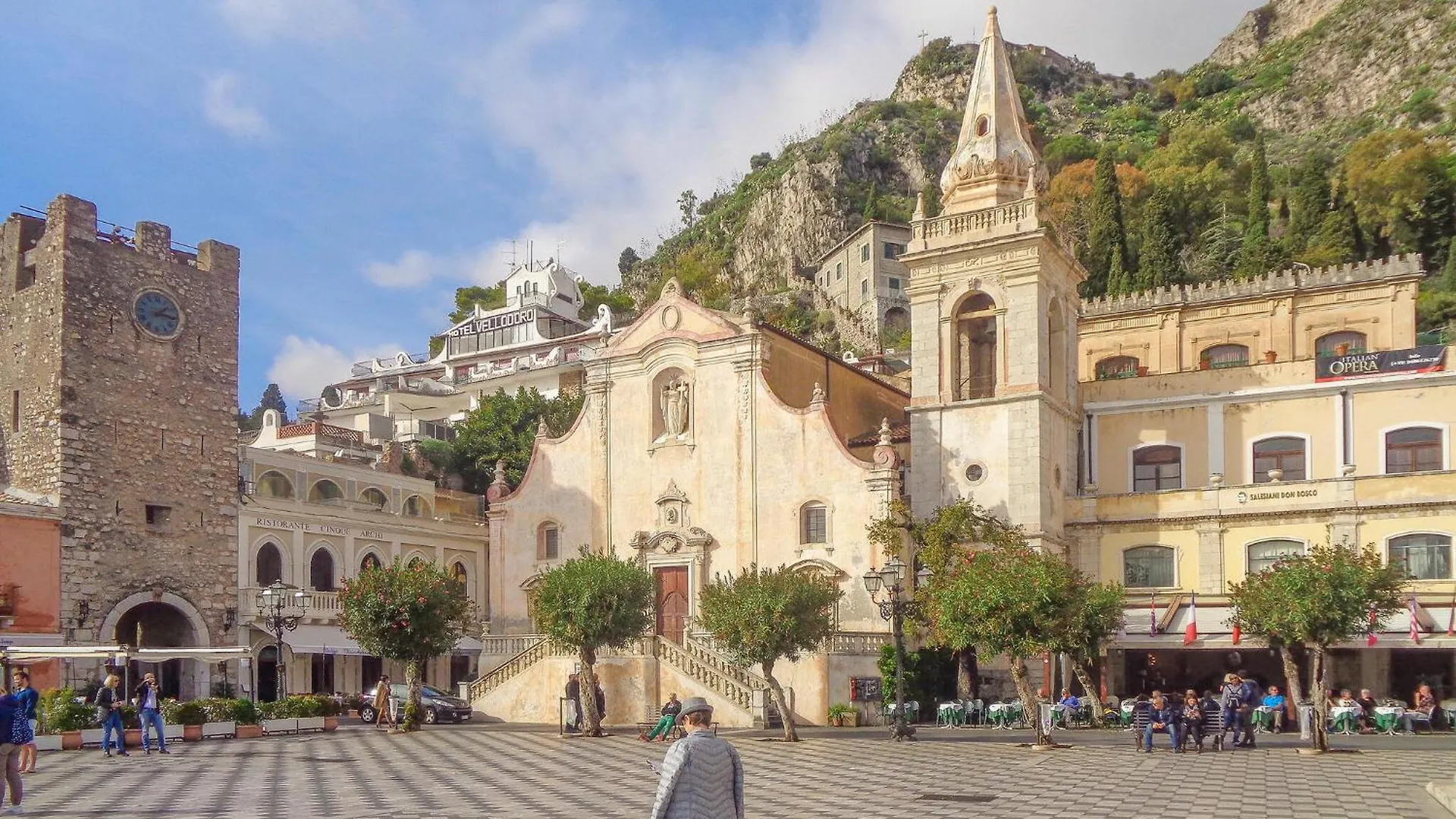 Nice Home In Taormina With Wifi 0*,  Italien